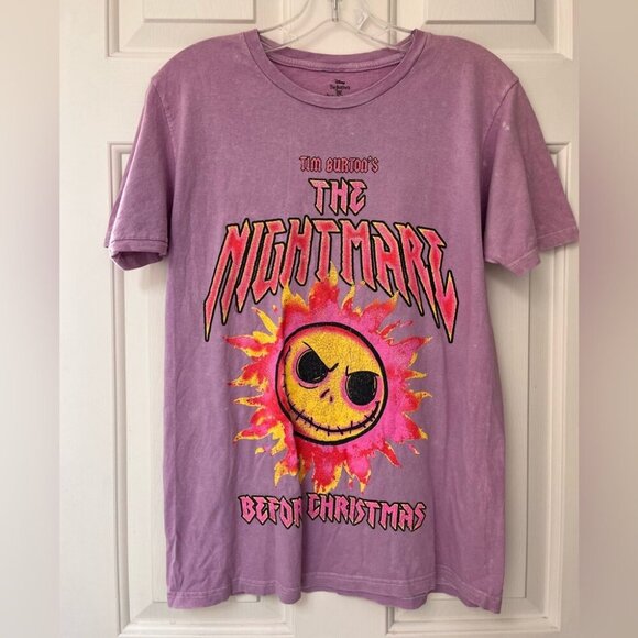 NWOT Disney Tim Burton’s The Nightmare Before Christmas Graphic Tee S - Picture 2 of 9